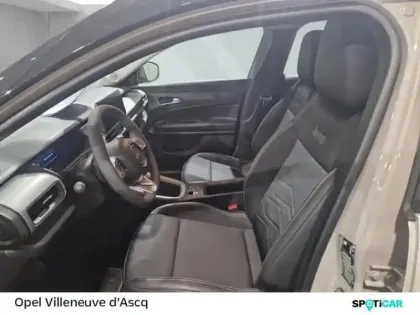 Photo 10 Jeep Avenger  1.2 Turbo T3 100ch MHEV Altitude BVR6 eHybrid