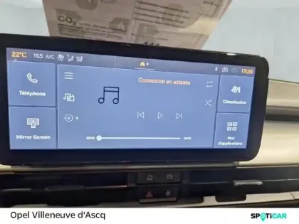 Photo 14 Jeep Avenger  1.2 Turbo T3 100ch MHEV Altitude BVR6 eHybrid