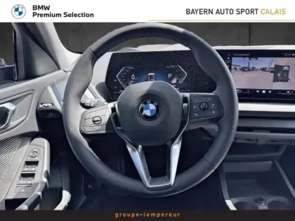 Photo 11 BMW Serie 1 Série 1 116A 122ch M Sport Design DKG7