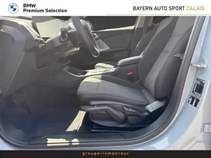 Photo 8 BMW Serie 1 Série 1 116A 122ch M Sport Design DKG7