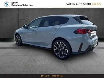 Photo 7 BMW Serie 1 Série 1 116A 122ch M Sport Design DKG7