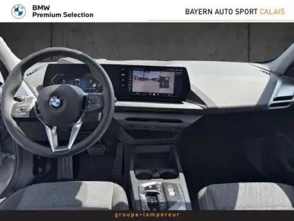 Photo 10 BMW Serie 1 Série 1 116A 122ch M Sport Design DKG7