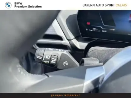 Photo 14 BMW Serie 1 Série 1 116A 122ch M Sport Design DKG7