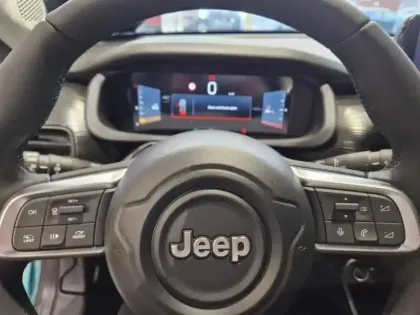 Photo 14 Jeep Avenger  1.2 Turbo T3 100ch Summit