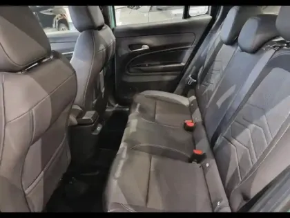 Photo 7 Jeep Avenger  1.2 Turbo T3 100ch Summit