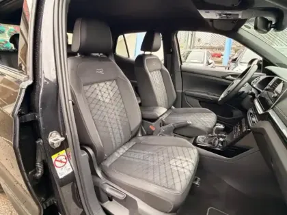Photo 5 Volkswagen T-cross Gén. I Ph2 R-Line Edition 5