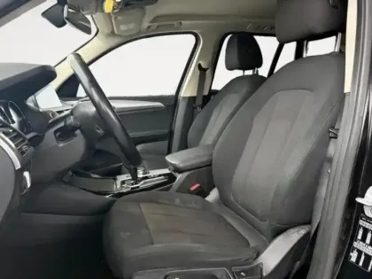 Photo 8 BMW X3  sDrive18dA 150ch  Business Design