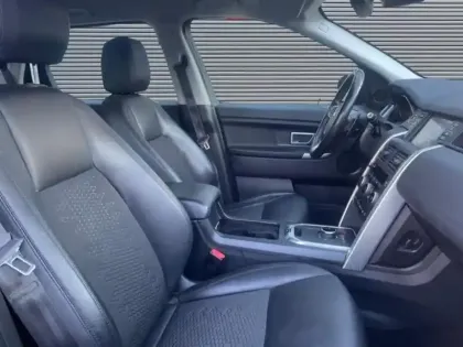 Photo 10 Land rover Discovery Sport  2.0 TD4 150ch SE AWD Mark III