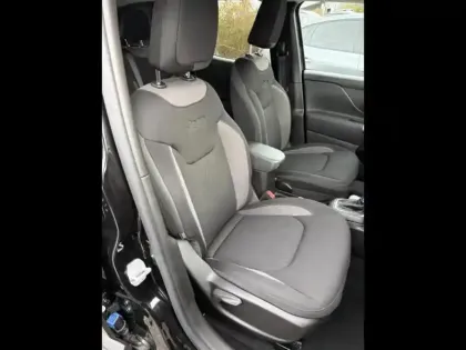 Photo 11 Jeep Renegade  1.5 Turbo T4 130ch MHEV Limited BVR7