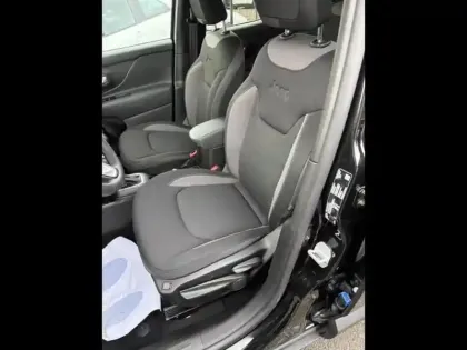 Photo 13 Jeep Renegade  1.5 Turbo T4 130ch MHEV Limited BVR7