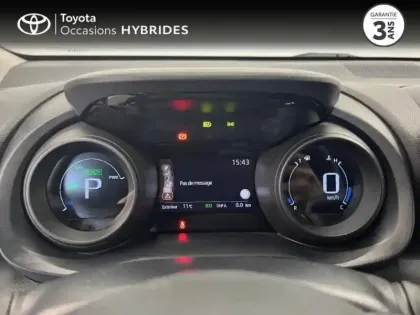 Photo 13 Toyota Yaris  116h Design 5p MY22