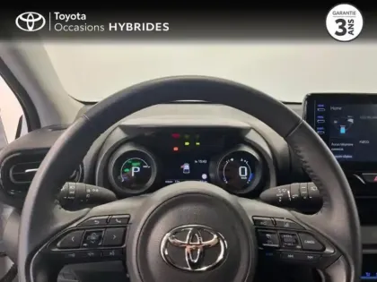 Photo 12 Toyota Yaris  116h Design 5p MY22