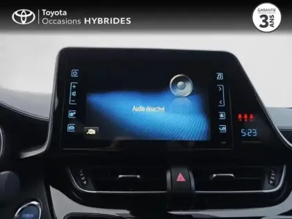 Photo 14 Toyota C-HR  122h Graphic 2WD E-CVT RC18