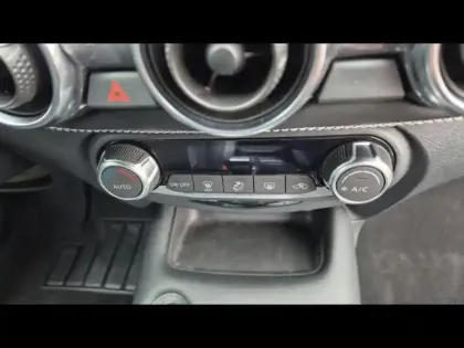 Photo 17 Nissan Juke  1.0 DIG-T 114ch Business Edition DCT 2022.5