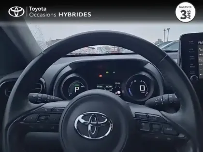 Photo 12 Toyota Yaris  Cross 116h Dynamic MY22