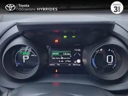 Photo 13 Toyota Yaris  Cross 116h Dynamic MY22