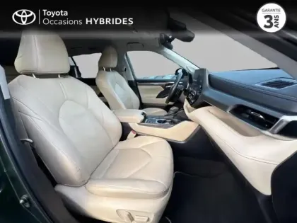 Photo 9 Toyota Highlander  2.5 Hybrid 248ch Design Business AWD-I MY23