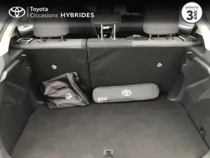 Photo 9 Toyota Yaris  116h Dynamic 5p MY22