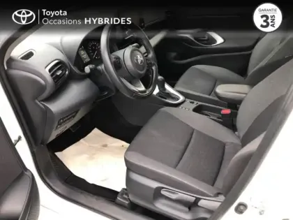 Photo 10 Toyota Yaris  116h Dynamic 5p MY22