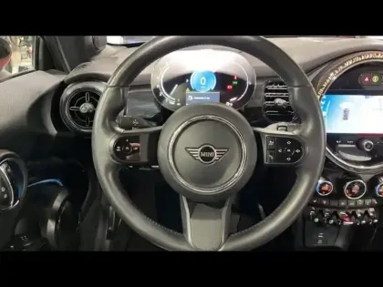 Photo 8 Mini Mini Cabrio Cooper 136ch Edition Premium Plus BVA7