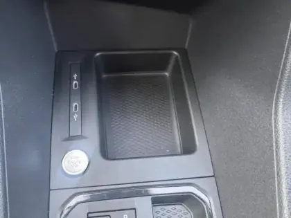 Photo 10 Volkswagen Caddy  Maxi 2.0 TDI 122ch Life DSG7