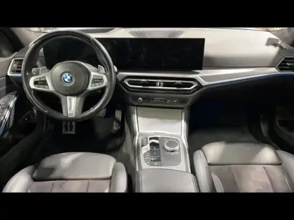 Photo 10 BMW Serie 3 Série 3 Touring 330eA xDrive 292ch M Sport