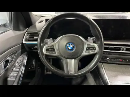 Photo 11 BMW Serie 3 Série 3 Touring 330eA xDrive 292ch M Sport