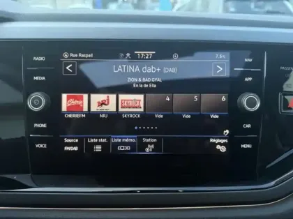 Photo 12 Volkswagen Polo  1.0 TSI 95ch R-Line