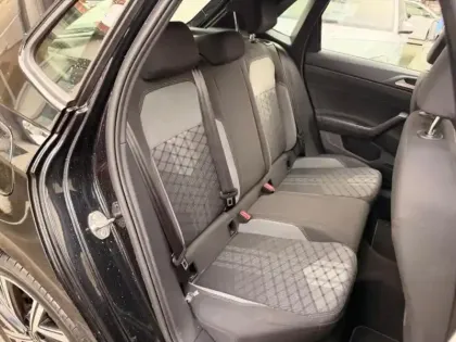 Photo 7 Volkswagen Polo  1.0 TSI 110ch R-Line DSG7