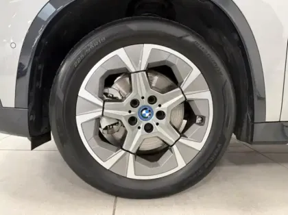 Photo 8 BMW X1  xDrive25e 245ch xLine