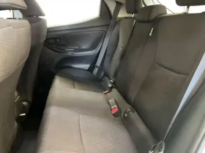 Photo 13 Toyota Yaris  116h Dynamic Business 5p + Programme Beyond Zero Academy MY22