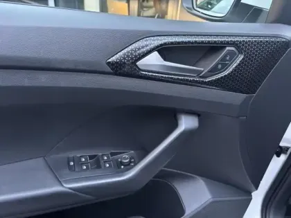 Photo 12 Volkswagen T-cross  1.0 TSI 110ch R-Line Tech DSG7