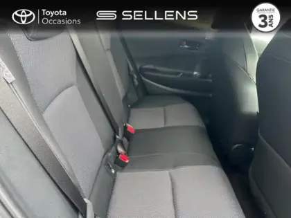 Photo 12 Toyota C-HR  1.8 Hybride 140ch Collection MY26