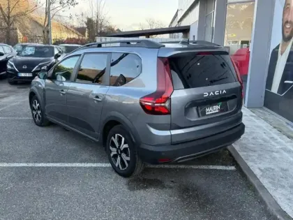 Photo 6 Dacia Jogger  1.6 hybrid 140ch Extreme 7 places