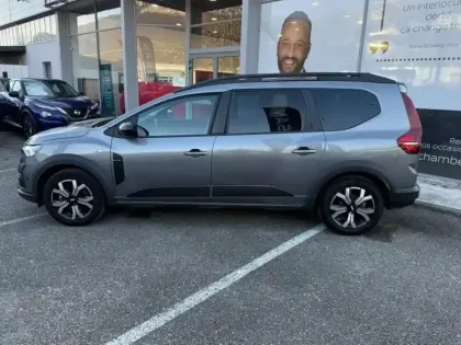 Photo 7 Dacia Jogger  1.6 hybrid 140ch Extreme 7 places