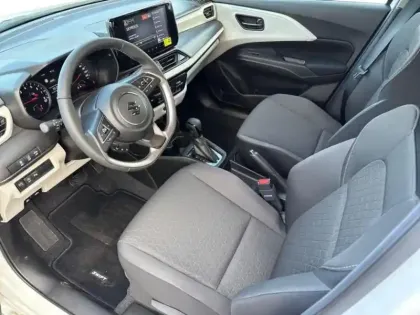 Photo 7 Suzuki Swift  1.2 Dualjet Hybrid 83ch Privilège Auto