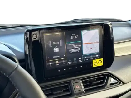 Photo 13 Suzuki Swift  1.2 Dualjet Hybrid 83ch Privilège Auto