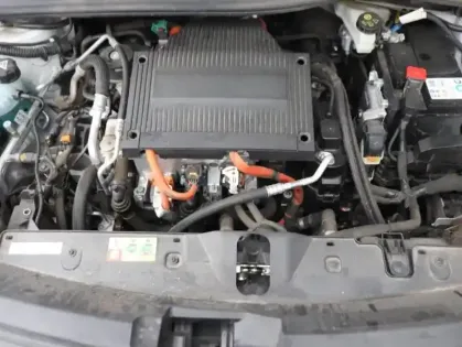 Photo 11 Peugeot 2008  e- 136ch Allure Business