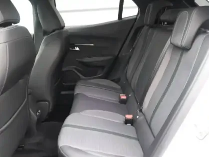 Photo 9 Peugeot 2008  e- 136ch Allure Business