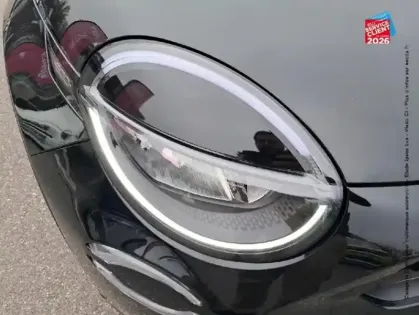 Photo 12 Fiat 600  1.2 Hybrid 100ch La Prima DCT6 Camera GPS