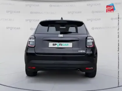 Photo 6 Fiat 600  1.2 Hybrid 100ch La Prima DCT6 Camera GPS