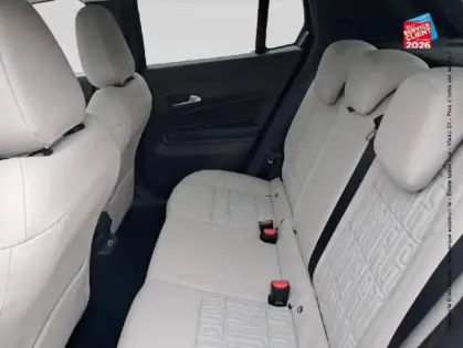 Photo 10 Fiat 600  1.2 Hybrid 100ch La Prima DCT6 Camera GPS