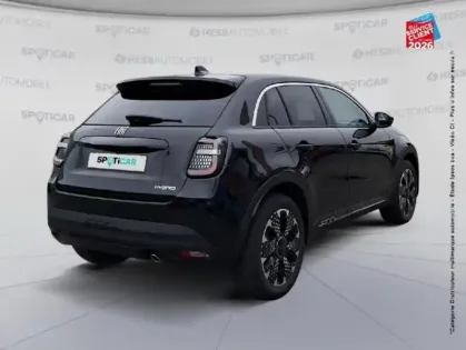 Photo 5 Fiat 600  1.2 Hybrid 100ch La Prima DCT6 Camera GPS