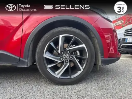 Photo 7 Toyota C-HR  2.0 Hybride 184ch Design Ultimate E-CVT