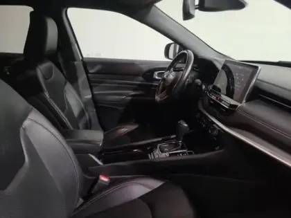 Photo 9 Jeep Compass  1.3 Turbo T4 240ch PHEV 4xe S AT6 eAWD