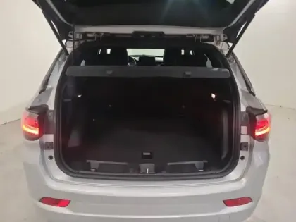 Photo 12 Jeep Compass  1.3 Turbo T4 240ch PHEV 4xe S AT6 eAWD