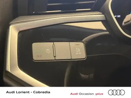 Photo 24 Audi Q3  45 TFSI e 245ch Design S tronic 6