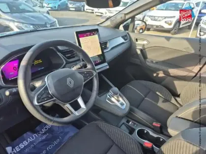 Photo 14 Renault Symbioz  1.6 E-Tech full hybrid 145ch Iconic