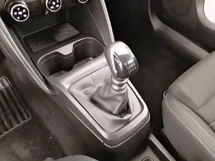 Photo 35 Citroën C3 Gén. IV Ph1 PLUS 5