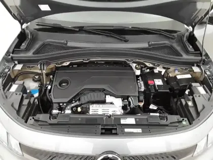 Photo 43 Citroën C3 Gén. IV Ph1 PLUS 5